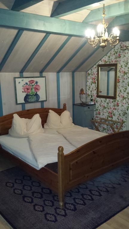 Alte Schreinerei-Auberge Harlekin Randegg Eksteriør billede